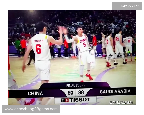 中国男篮新赛季首战告捷 展现年轻球员强势崛起势头